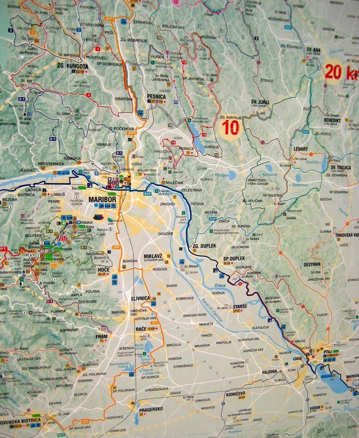 Зураг кемпийн Словени